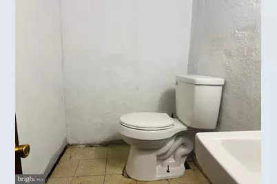 2305 S 9th Street, Philadelphia, PA 19148 - Photo 13