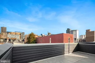 1110 Cypress St, Philadelphia, PA 19107 - Photo 17