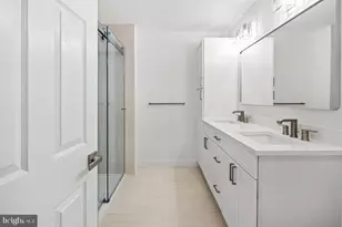 306 S 10th St, Philadelphia, PA 19107 - Photo 23