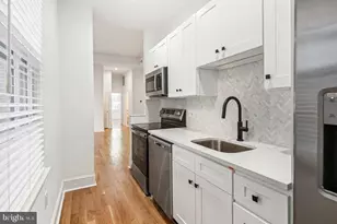 306 S 10th St, Philadelphia, PA 19107 - Photo 5