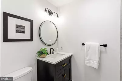 306 S 10th Street #B, Philadelphia, PA 19107 - Photo 13