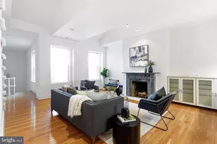 306 S 10th St, Philadelphia, PA 19107 - Photo 1
