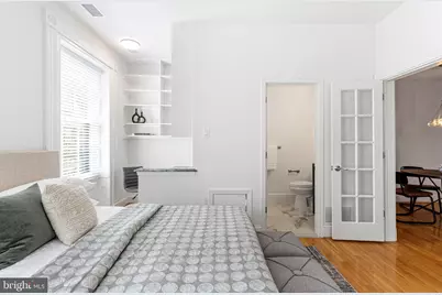 306 S 10th Street #D, Philadelphia, PA 19107 - Photo 19