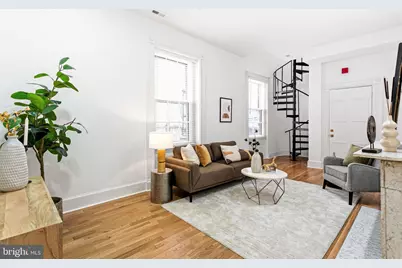 306 S 10th Street #C, Philadelphia, PA 19107 - Photo 1