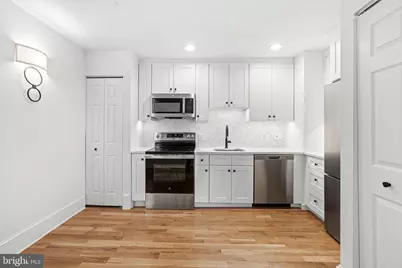 306 S 10th Street #C, Philadelphia, PA 19107 - Photo 9