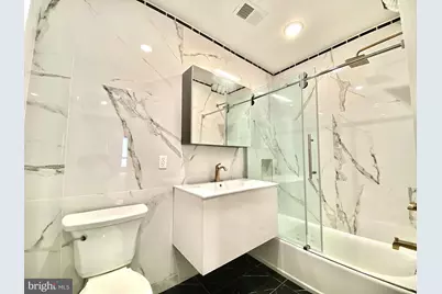 2216 Walnut Street #401, Philadelphia, PA 19103 - Photo 7