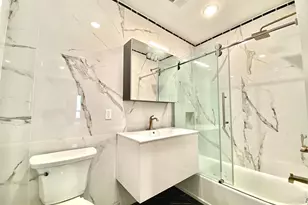 2216 Walnut St, Philadelphia, PA 19103 - Photo 7