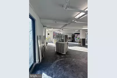 1822 Spring Garden Street, Philadelphia, PA 19130 - Photo 3