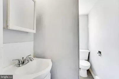 1317 S Hicks Street, Philadelphia, PA 19146 - Photo 15