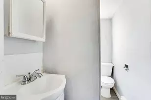 1317 S Hicks St, Philadelphia, PA 19146 - Photo 15