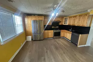 4655 Benson St, Philadelphia, PA 19136 - Photo 5