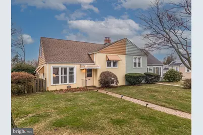 836 Clyde Lane, Philadelphia, PA 19128 - Photo 3