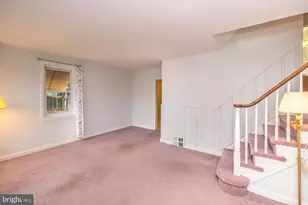 836 Clyde Ln, Philadelphia, PA 19128 - Photo 7