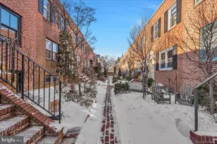 2505 Pine St, Philadelphia, PA 19103 - Photo 3