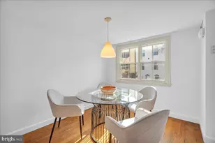 2505 Pine St, Philadelphia, PA 19103 - Photo 11