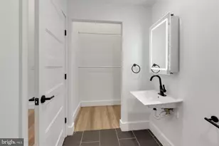 1153 N Front St, Philadelphia, PA 19123 - Photo 15