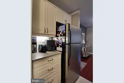 219 S 18th Street #1219, Philadelphia, PA 19103 - Photo 9