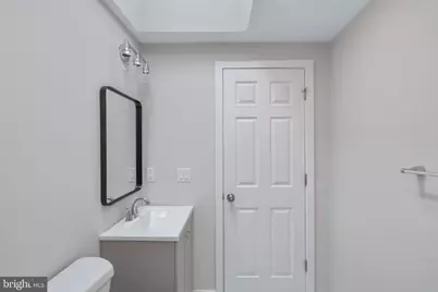 1603 E Hunting Park Avenue, Philadelphia, PA 19124 - Photo 17