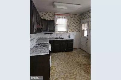 1421 Saint Vincent Street, Philadelphia, PA 19111 - Photo 3