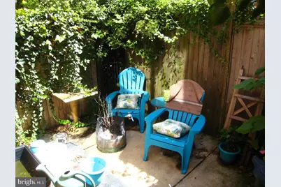 815 S 4th Street, Philadelphia, PA 19147 - Photo 11