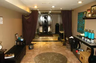 815 S 4th St, Philadelphia, PA 19147 - Photo 9