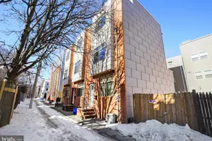 1935 W George St, Philadelphia, PA 19130 - Photo 39