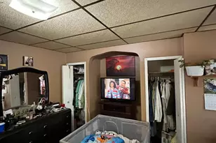 2529 S Ashford St, Philadelphia, PA 19153 - Photo 11