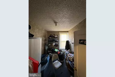2529 S Ashford Street, Philadelphia, PA 19153 - Photo 17