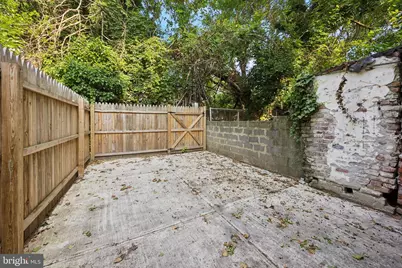 2416 N Carlisle Street, Philadelphia, PA 19132 - Photo 7