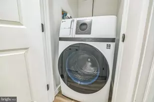 1526 W Seybert St, Philadelphia, PA 19121 - Photo 25