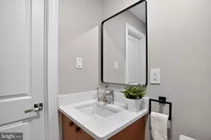 762 N Taylor St, Philadelphia, PA 19130 - Photo 23