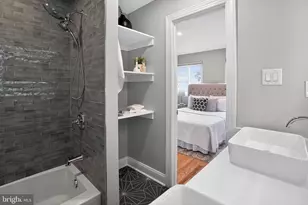 762 N Taylor St, Philadelphia, PA 19130 - Photo 47