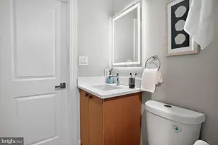 762 N Taylor St, Philadelphia, PA 19130 - Photo 41