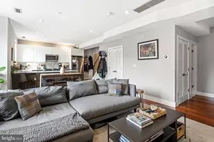 605 S 16th St, Philadelphia, PA 19146 - Photo 9