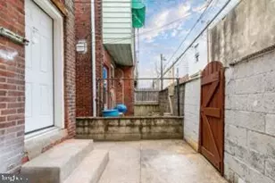 2102 S Opal St, Philadelphia, PA 19145 - Photo 11