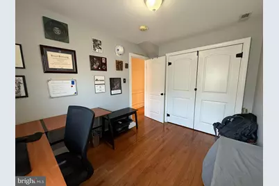 1352 E Susquehanna Avenue, Philadelphia, PA 19125 - Photo 15