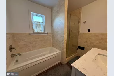 1352 E Susquehanna Avenue, Philadelphia, PA 19125 - Photo 21