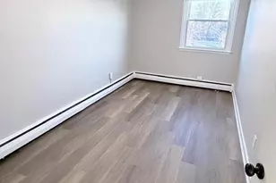 1849 Stanwood St, Philadelphia, PA 19152 - Photo 7