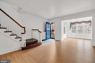 221 W Sedgwick St, Philadelphia, PA 19119 - Photo 3