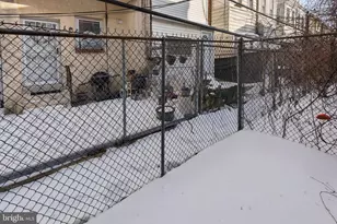2423 N Myrtlewood St, Philadelphia, PA 19132 - Photo 27