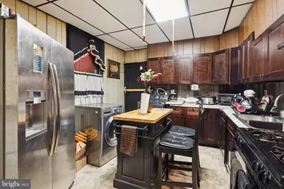 2423 N Myrtlewood Street, Philadelphia, PA 19132 - Photo 11