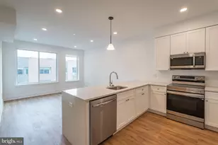 2101 Washington Ave, Philadelphia, PA 19146 - Photo 5