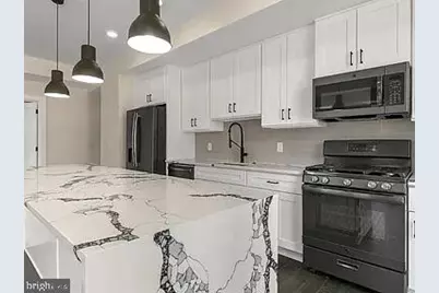 1868 Frankford Avenue #504, Philadelphia, PA 19125 - Photo 3