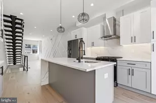 2751 E Pacific St, Philadelphia, PA 19134 - Photo 15