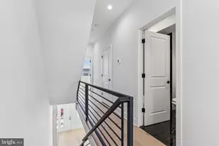 2751 E Pacific St, Philadelphia, PA 19134 - Photo 17