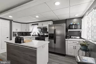 2733 Tremont St, Philadelphia, PA 19136 - Photo 9