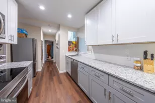 2205 Emerald St, Philadelphia, PA 19125 - Photo 11