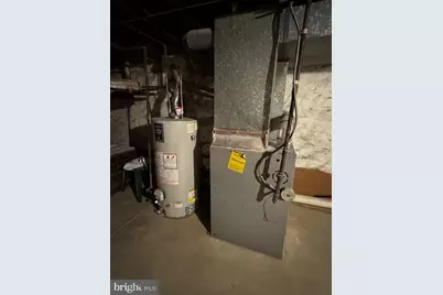 3751 N Sydenham Street, Philadelphia, PA 19140 - Photo 15