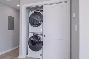 769 S 10th St, Philadelphia, PA 19147 - Photo 9