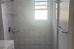 1870 Pratt St, Philadelphia, PA 19124 - Photo 9